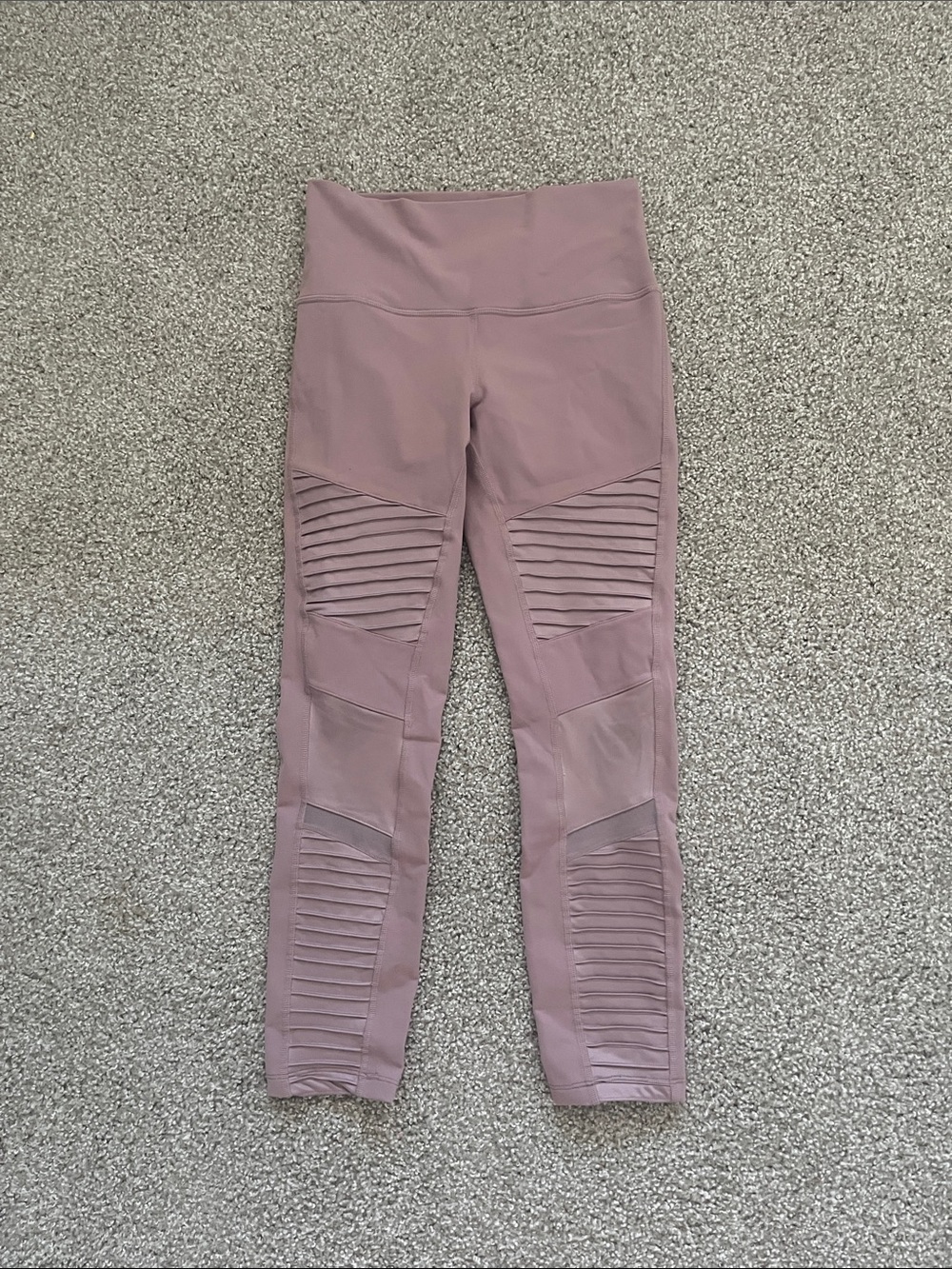 Alo Smoky Quartz High Waist Moto 7/8 Length Leggings Size Medium